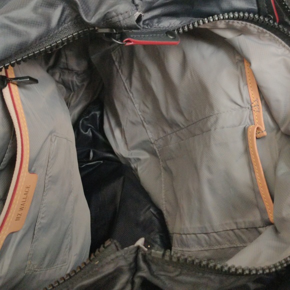 Medium Metro Tote Deluxe - Picture 7 of 9